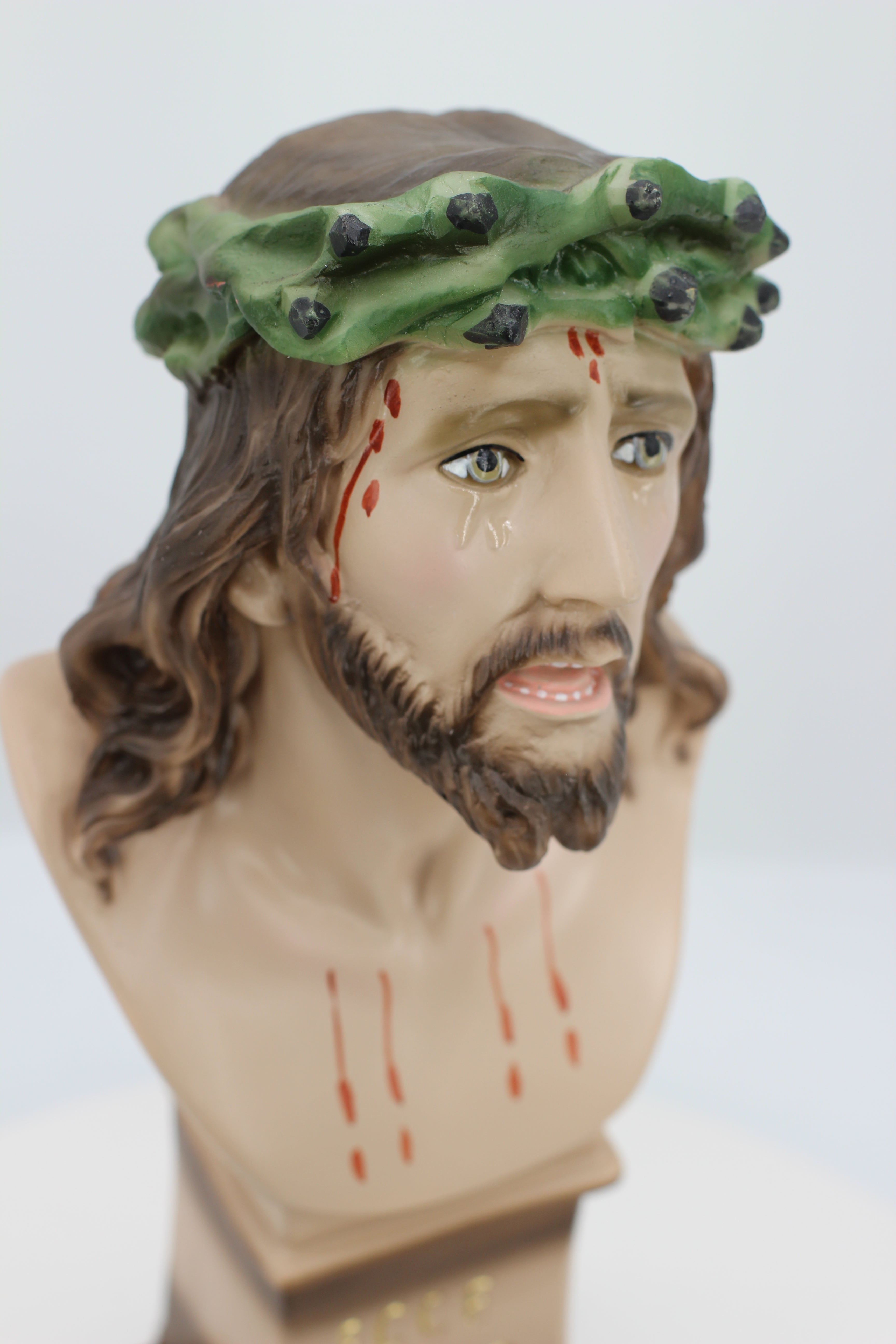 Christ Crucified Ecce Homo Pedestal by the Faith Gift Shop / Cristo Crucificado Pedestal
