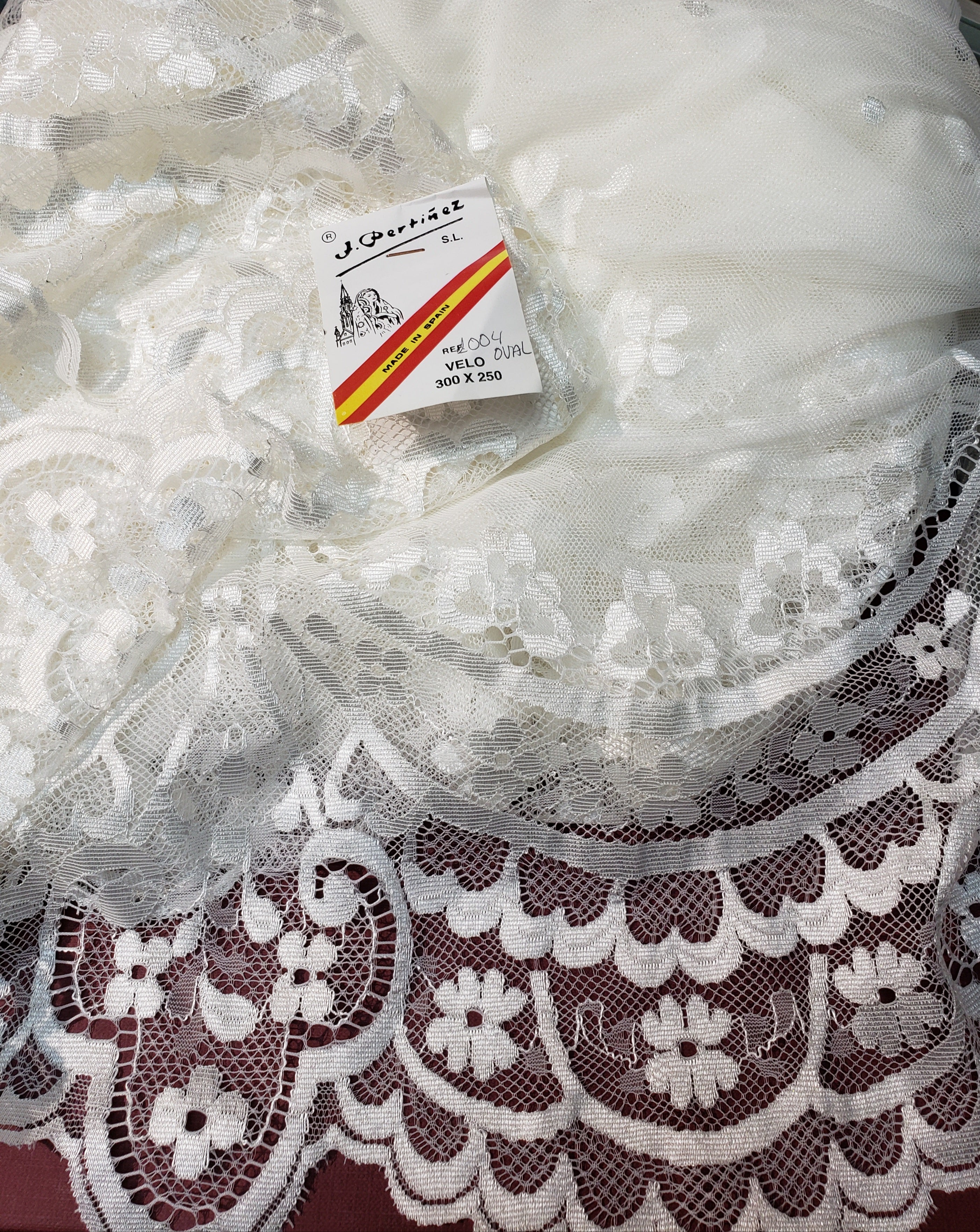 Spanish Wedding Oval Veil 1004