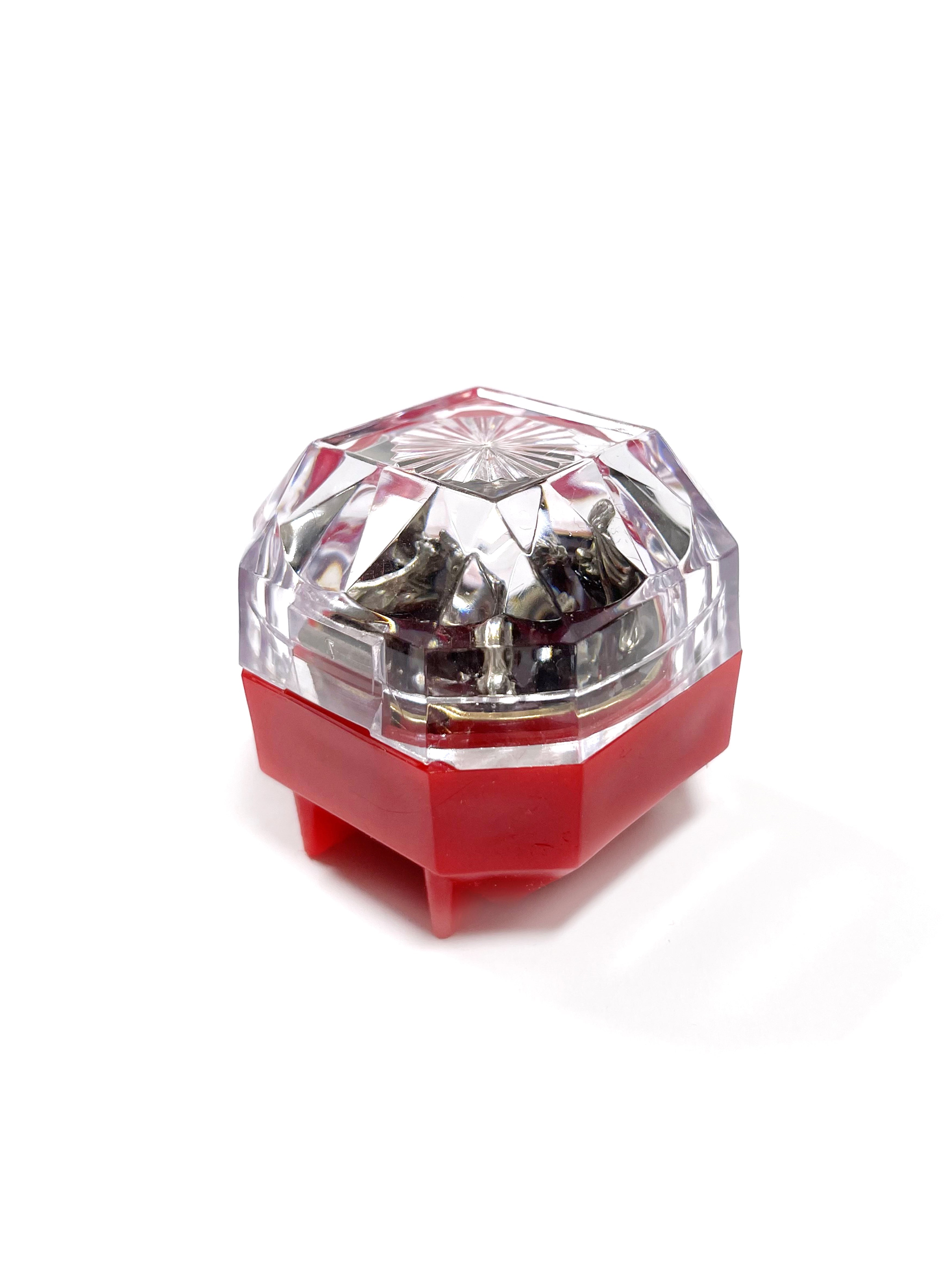 Five pieces tiny Nativity set in gift box