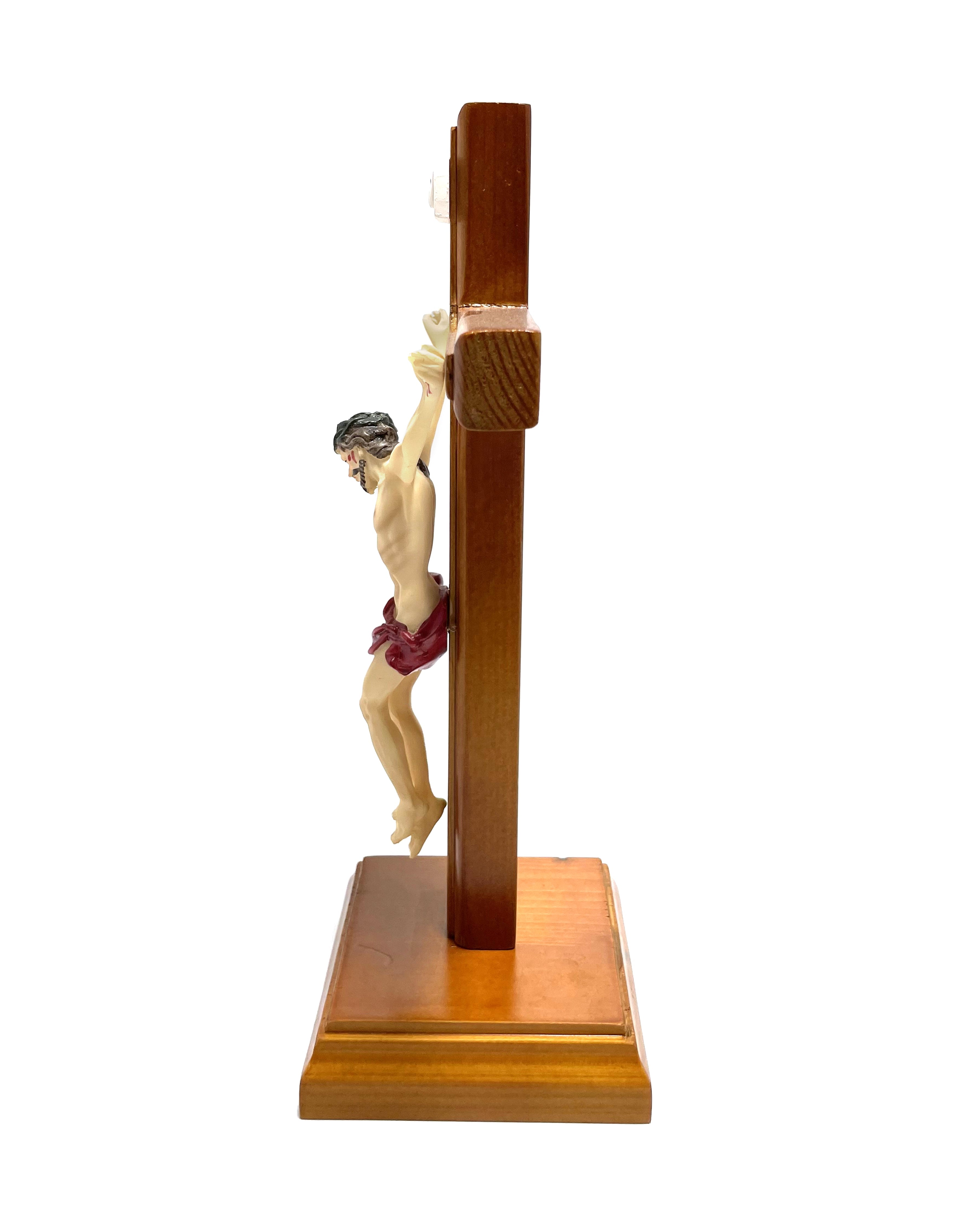 Wooden crucifix with square base and body made with resin
