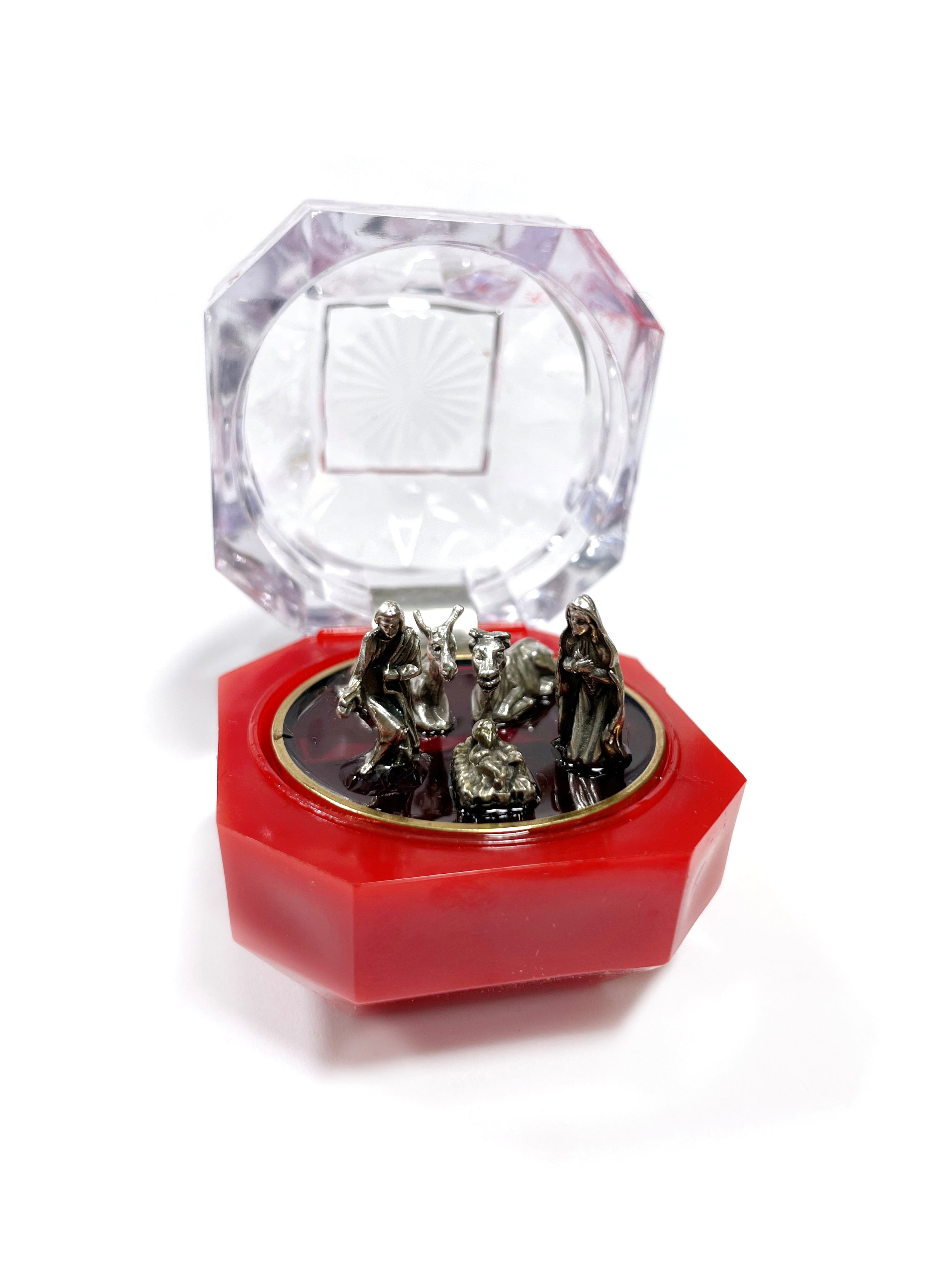 Five pieces tiny Nativity set in gift box