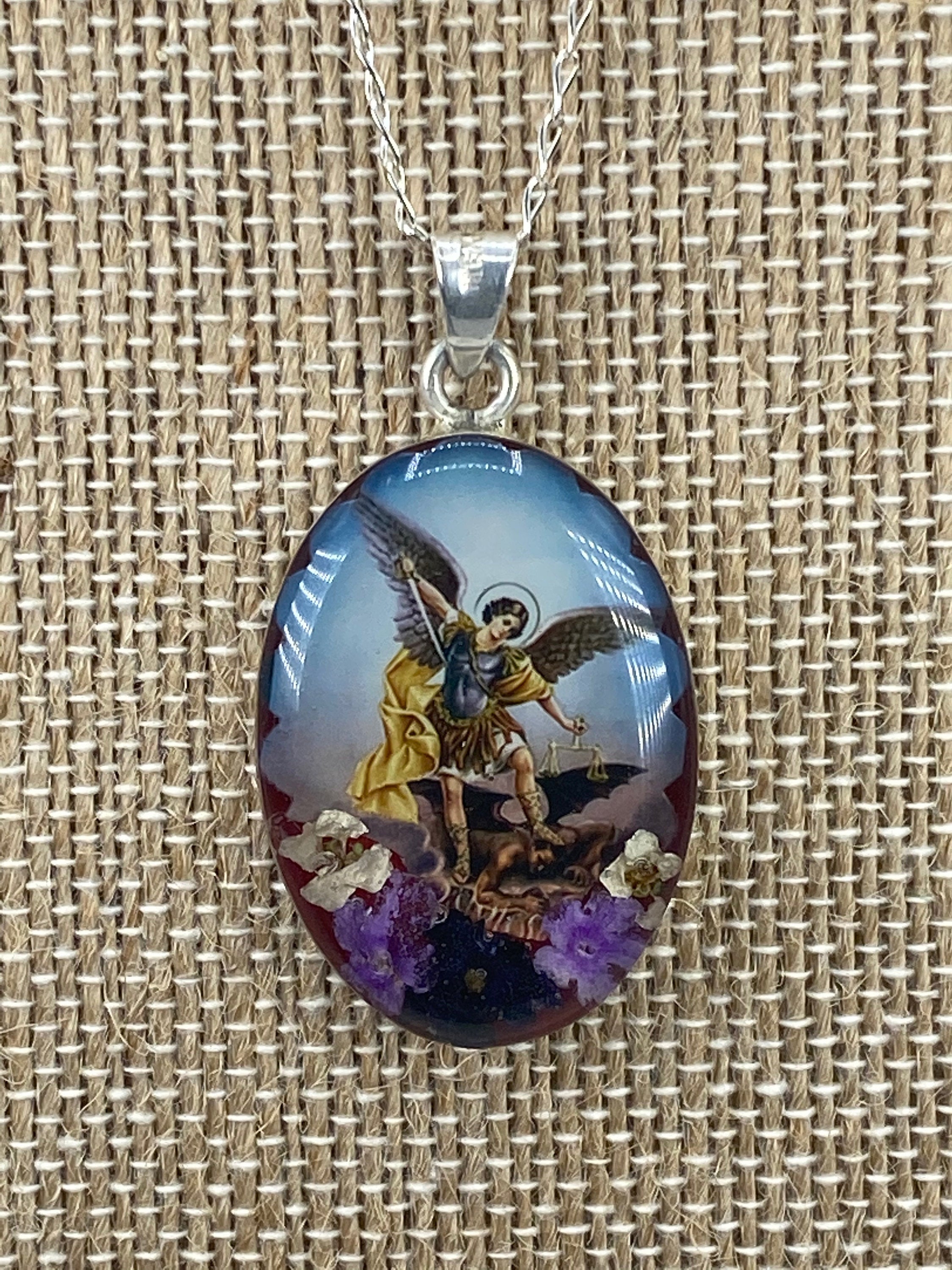 Saint Michael Archangel / San Miguel Archangel Oval - Guadalupe Collection