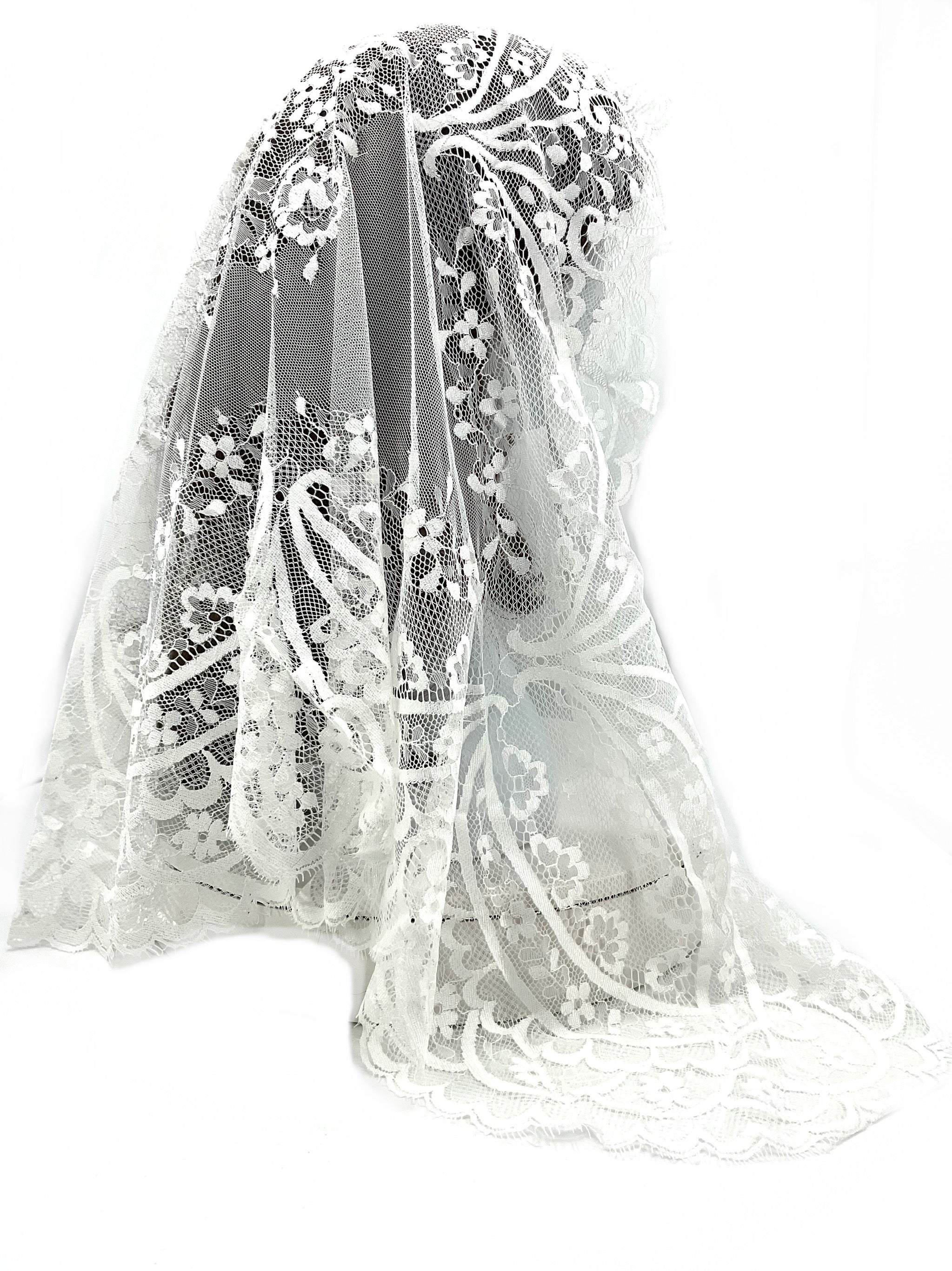 Spanish Church Veil 4' x 2' code: 101