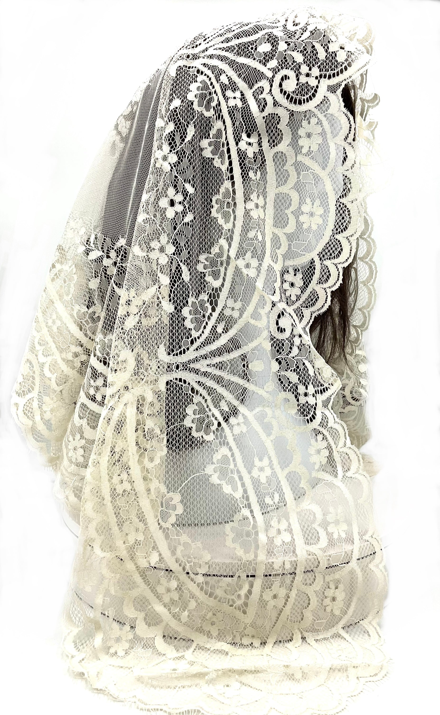 Spanish Church Veil 4' x 2' code: 101