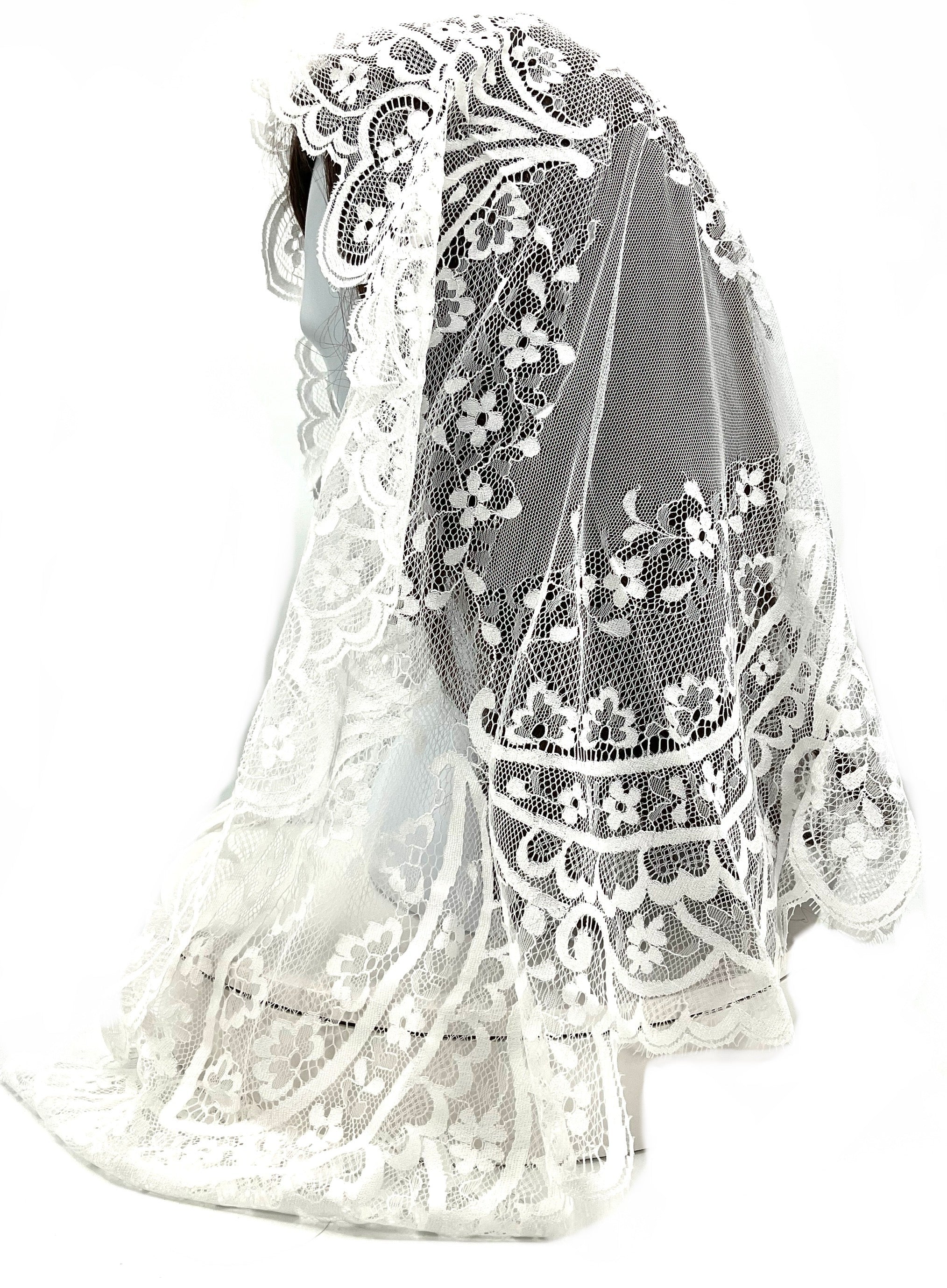 Spanish Church Veil 4' x 2' code: 101