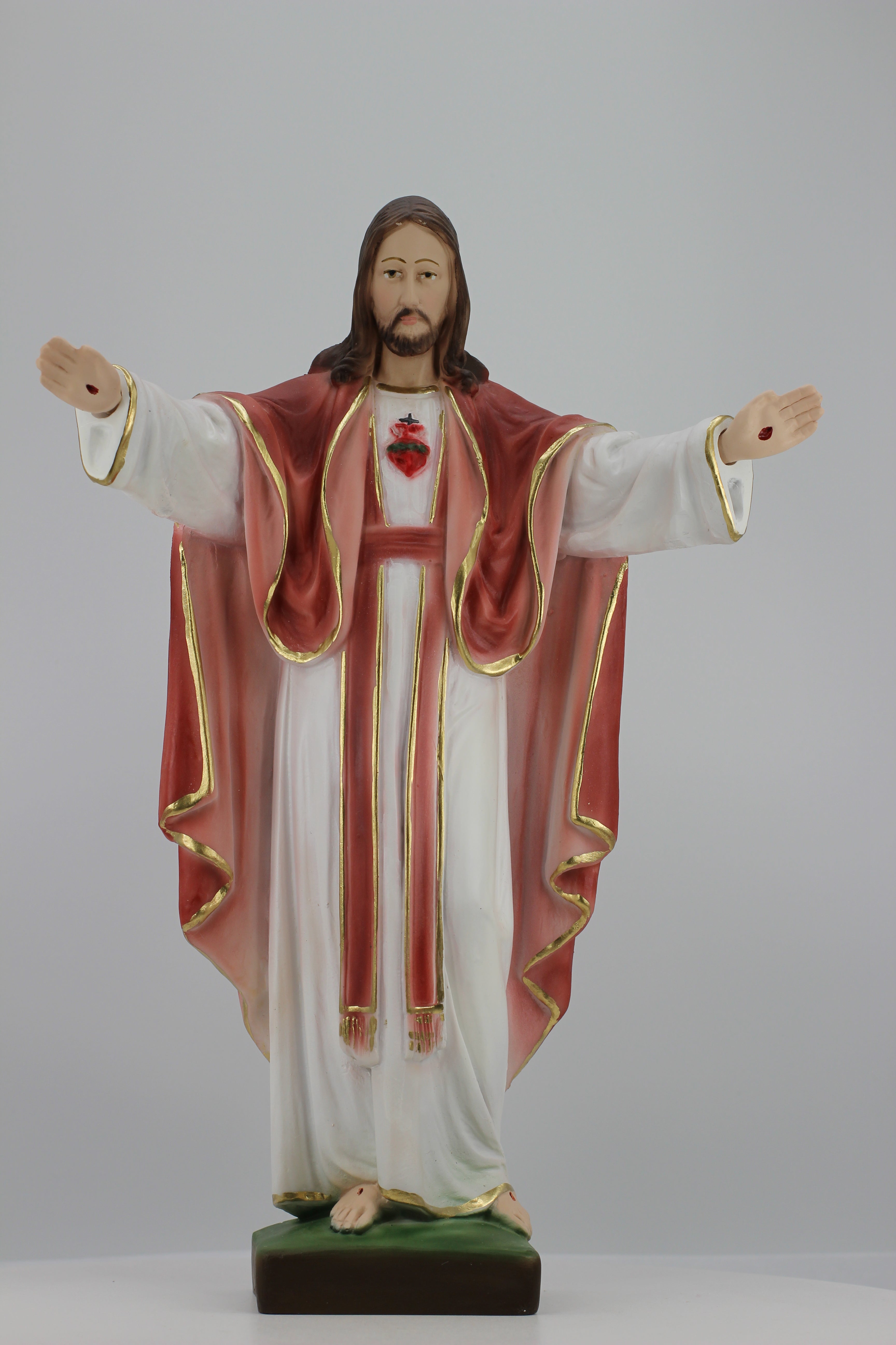 Sacred Heart of Jesus Montmatre by the Faith Gift Shop / Sagrado Corazon de Jesus