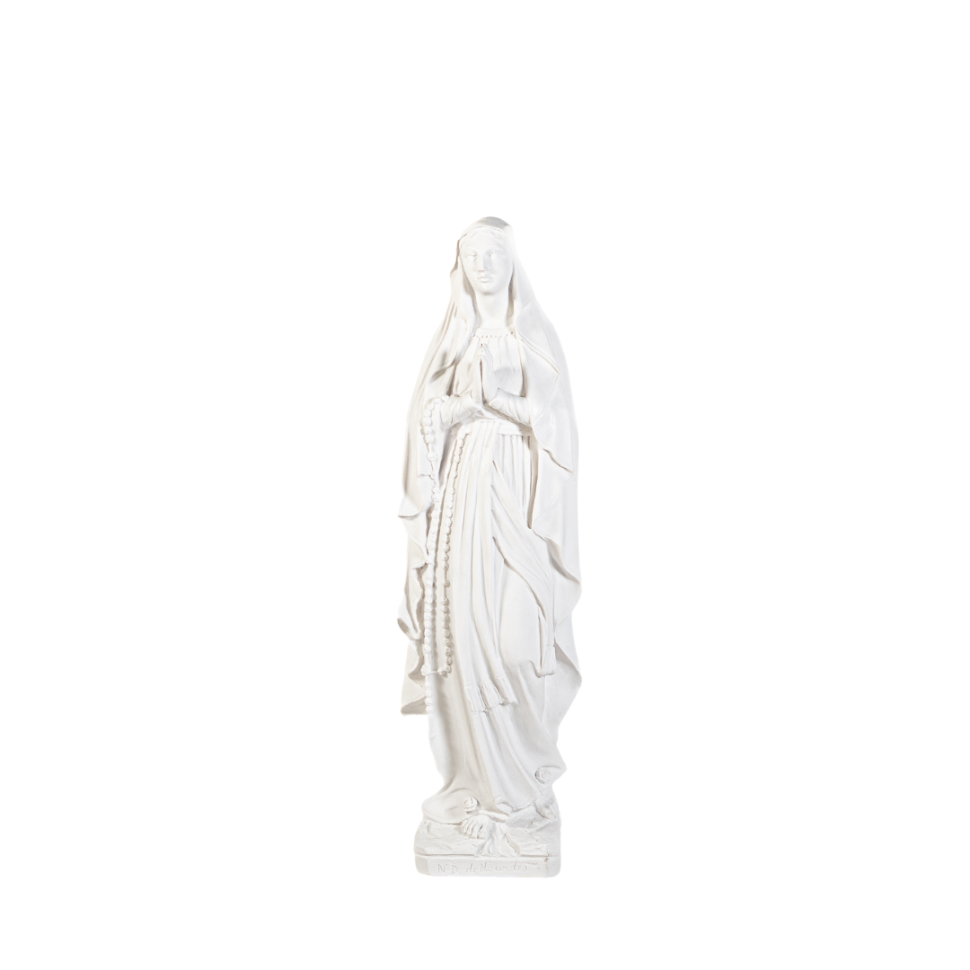 White Statue of Our Lady of Lourdes / Estatua Blanca Nuestra Senora de Lourdes